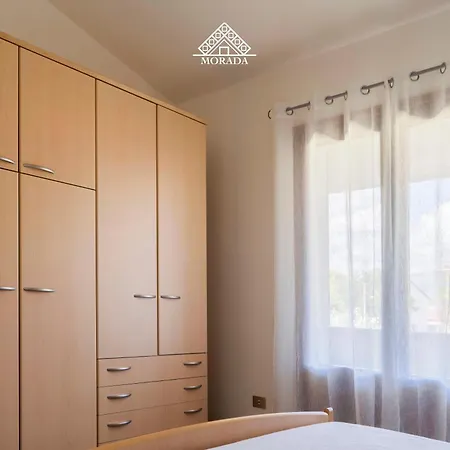 아파트 Casa Torre Di Nora - Morada 풀라
